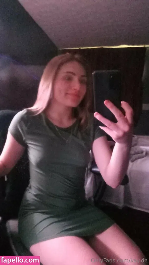 kay.de / kyedae Onlyfans Photo Gallery 