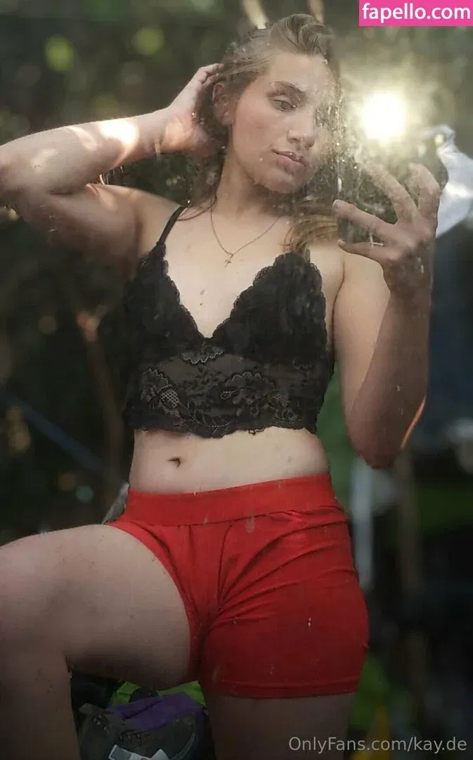 kay.de / kyedae Onlyfans Photo Gallery 