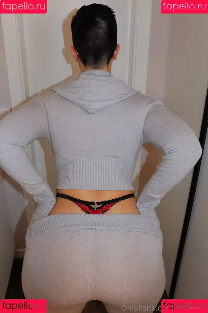 Curvyjules / cj_playroom_official / cjules69 Onlyfans Photo Gallery 