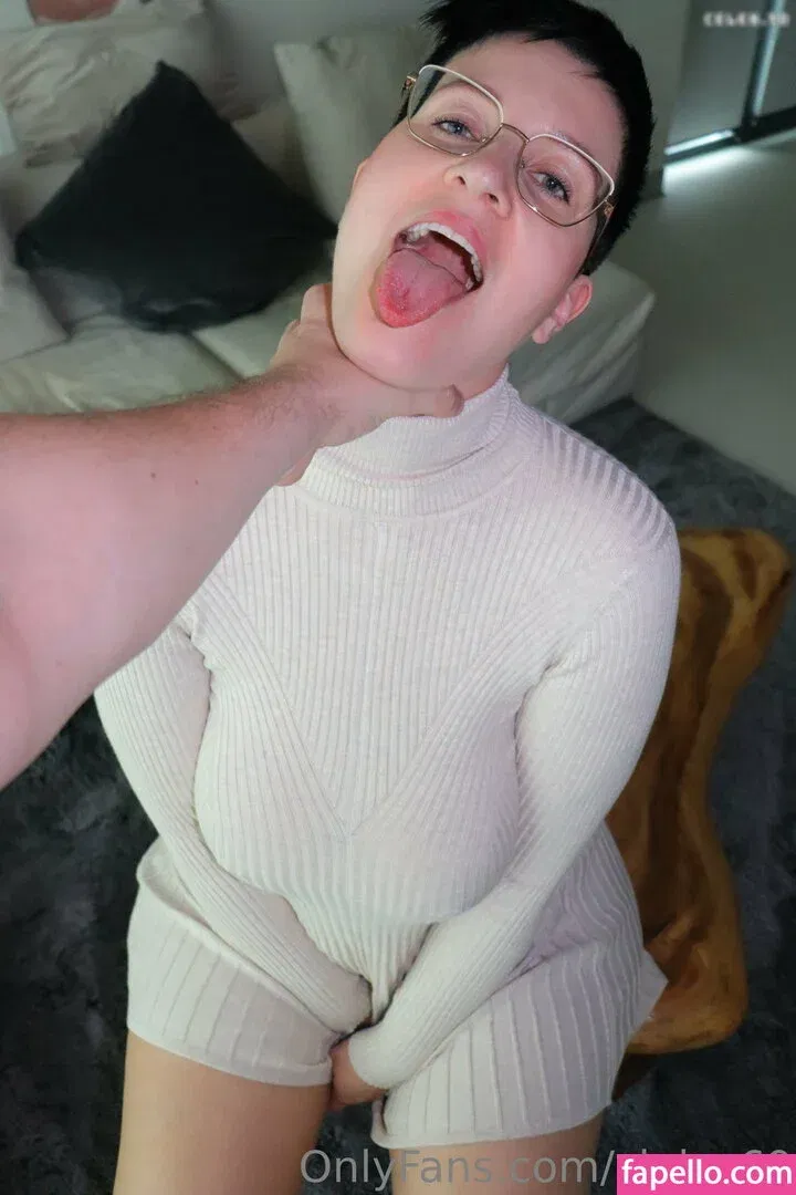 Curvyjules / cj_playroom_official / cjules69 Onlyfans Photo Gallery 