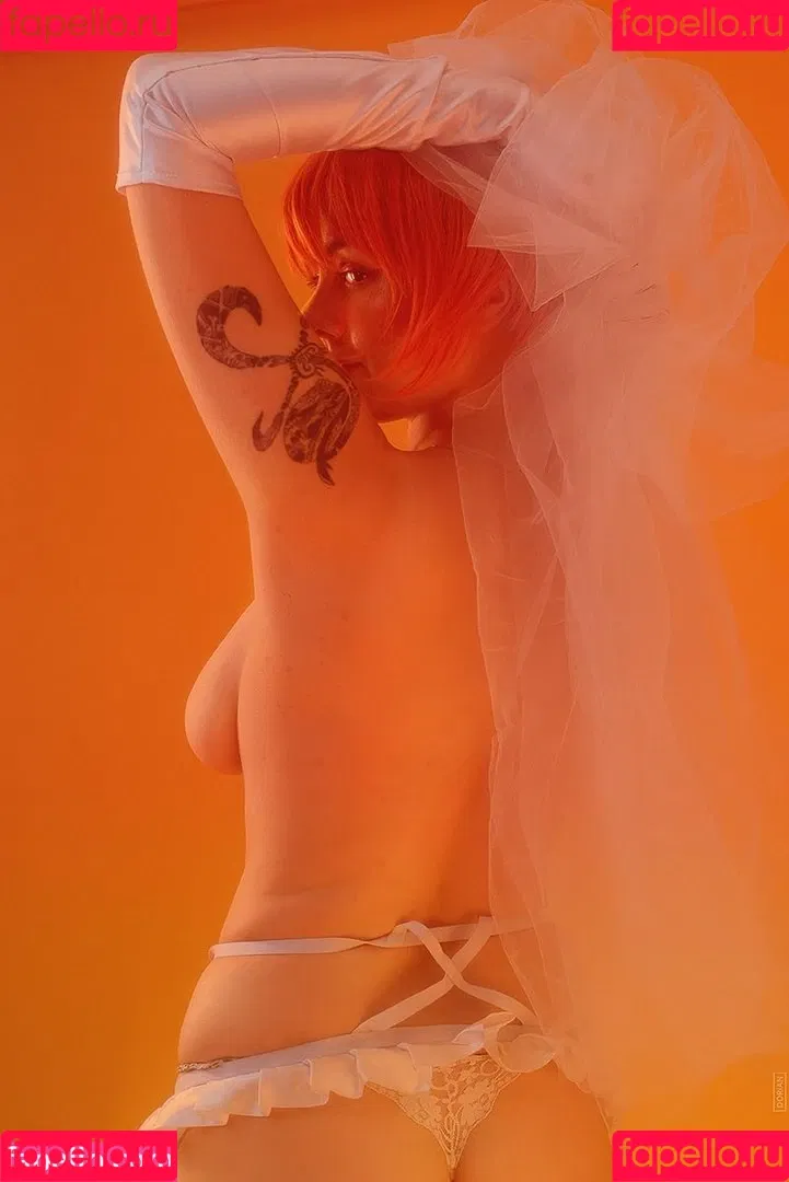 AdamaeOniksiya / Oniksiya Sofinikum / nuviponyali / oniksiya_sofinikum / sofinikum Onlyfans Photo Gallery 