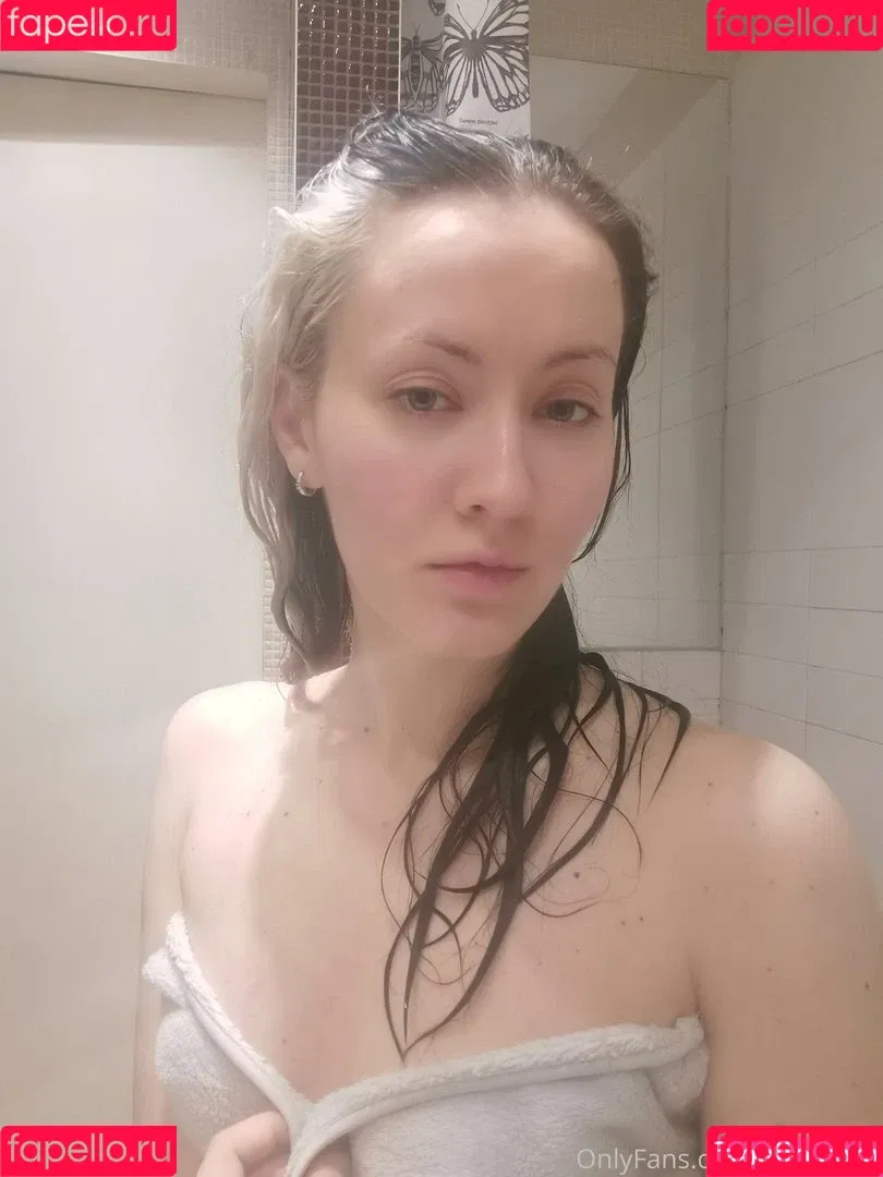 AdamaeOniksiya / Oniksiya Sofinikum / nuviponyali / oniksiya_sofinikum / sofinikum Onlyfans Photo Gallery 