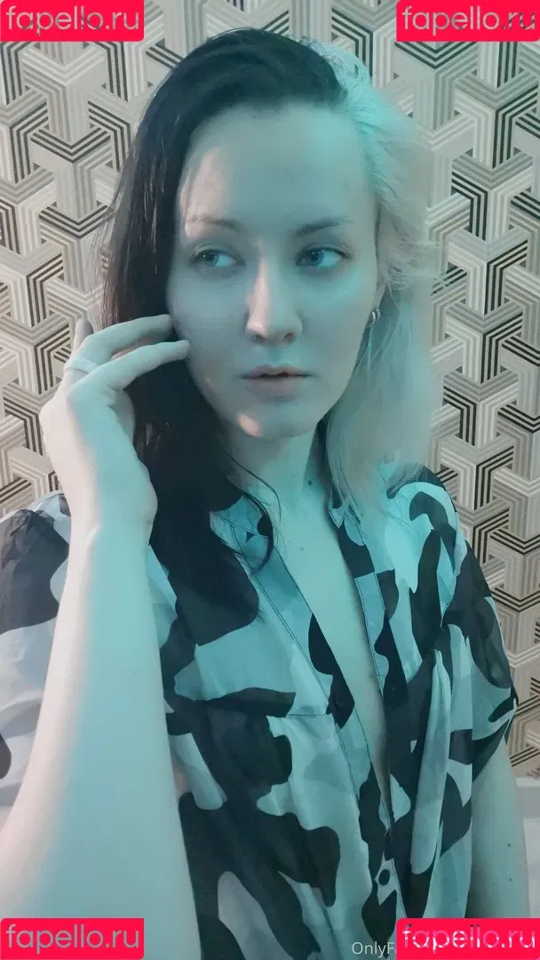 AdamaeOniksiya / Oniksiya Sofinikum / nuviponyali / oniksiya_sofinikum / sofinikum Onlyfans Photo Gallery 