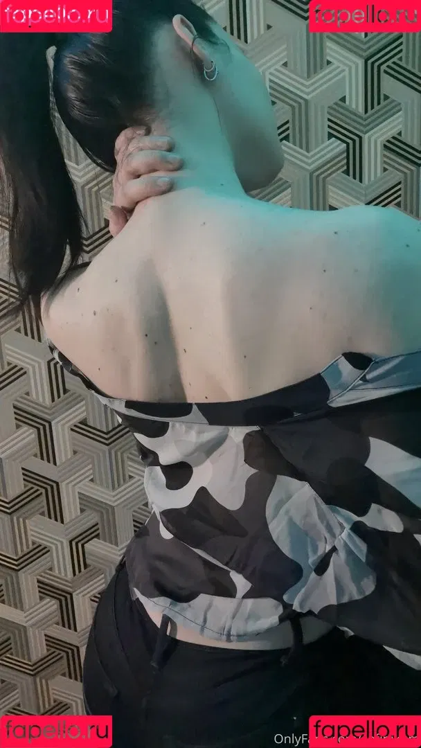AdamaeOniksiya / Oniksiya Sofinikum / nuviponyali / oniksiya_sofinikum / sofinikum Onlyfans Photo Gallery 