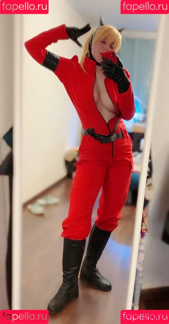 AdamaeOniksiya / Oniksiya Sofinikum / nuviponyali / oniksiya_sofinikum / sofinikum Onlyfans Photo Gallery 