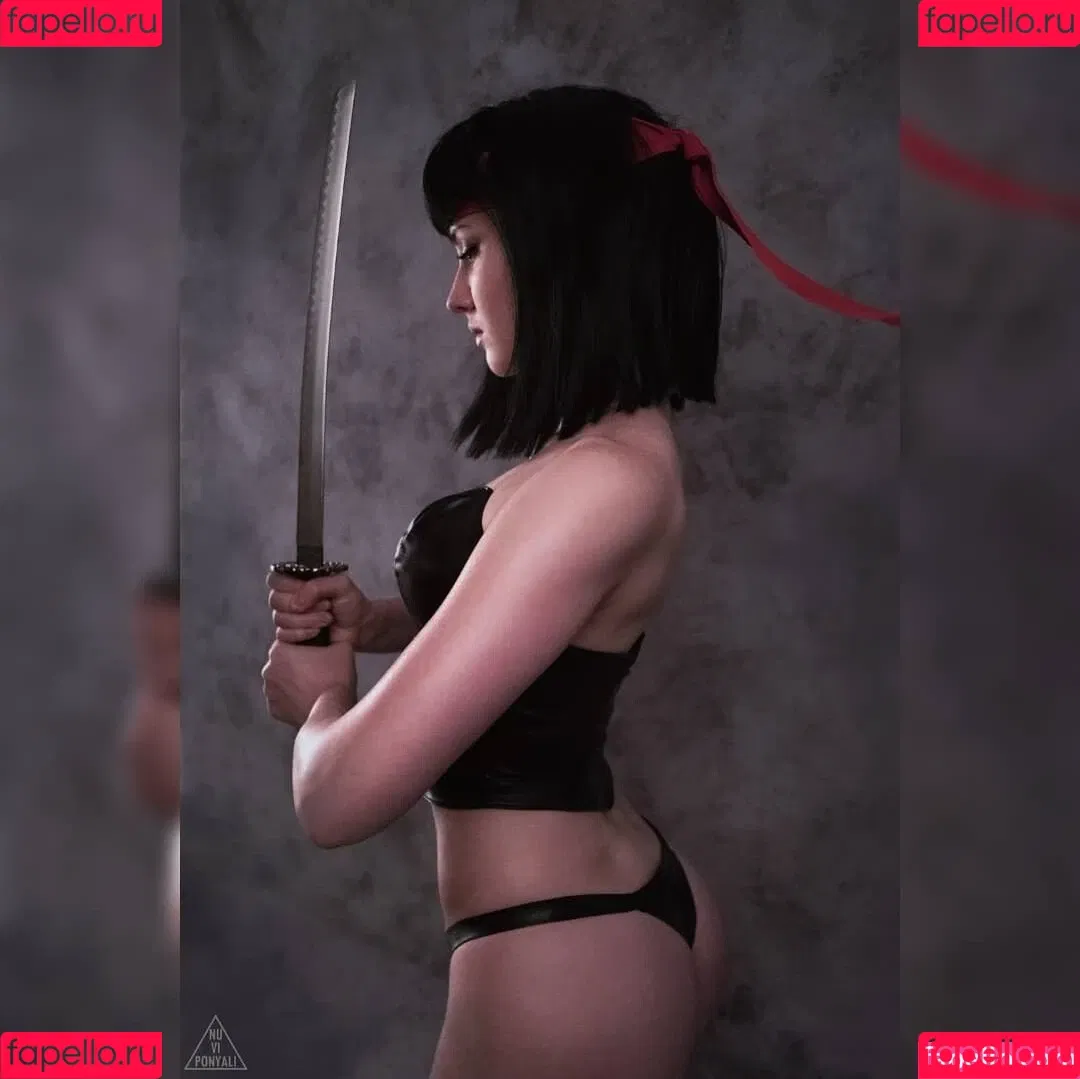 AdamaeOniksiya / Oniksiya Sofinikum / nuviponyali / oniksiya_sofinikum / sofinikum Onlyfans Photo Gallery 
