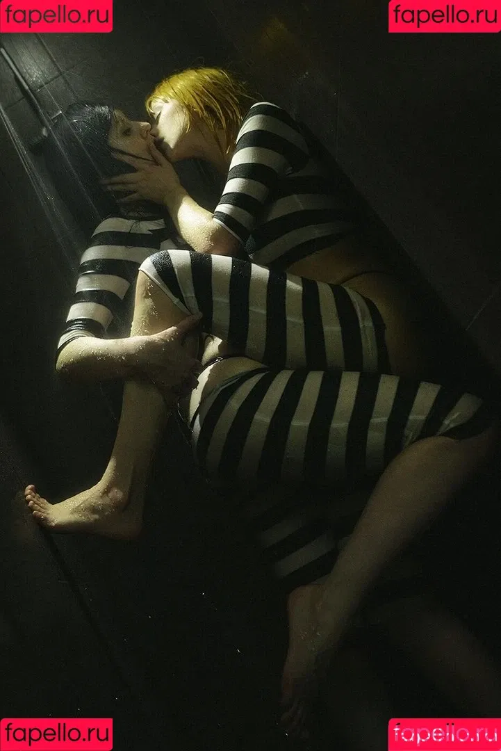 AdamaeOniksiya / Oniksiya Sofinikum / nuviponyali / oniksiya_sofinikum / sofinikum Onlyfans Photo Gallery 