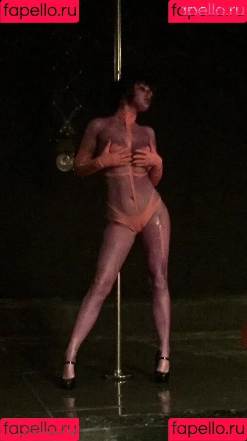 AdamaeOniksiya / Oniksiya Sofinikum / nuviponyali / oniksiya_sofinikum / sofinikum Onlyfans Photo Gallery 