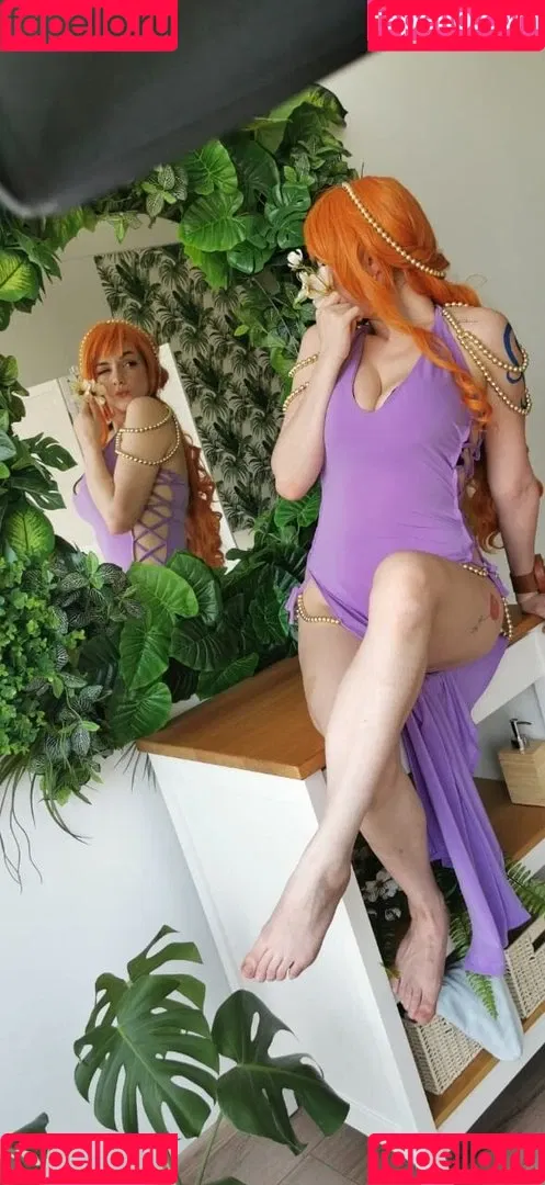 AdamaeOniksiya / Oniksiya Sofinikum / nuviponyali / oniksiya_sofinikum / sofinikum Onlyfans Photo Gallery 