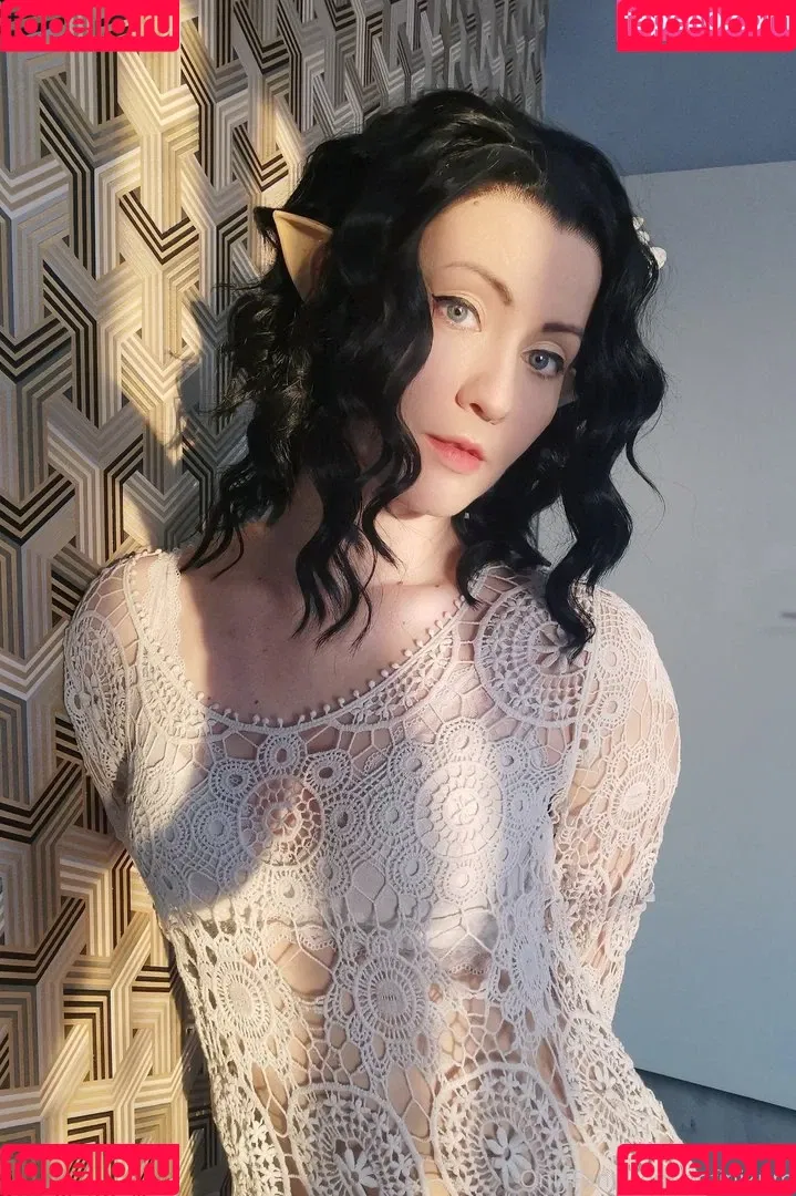 AdamaeOniksiya / Oniksiya Sofinikum / nuviponyali / oniksiya_sofinikum / sofinikum Onlyfans Photo Gallery 