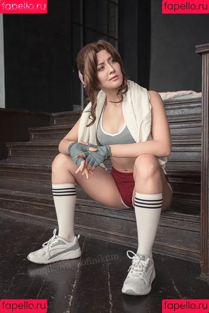 AdamaeOniksiya / Oniksiya Sofinikum / nuviponyali / oniksiya_sofinikum / sofinikum Onlyfans Photo Gallery 