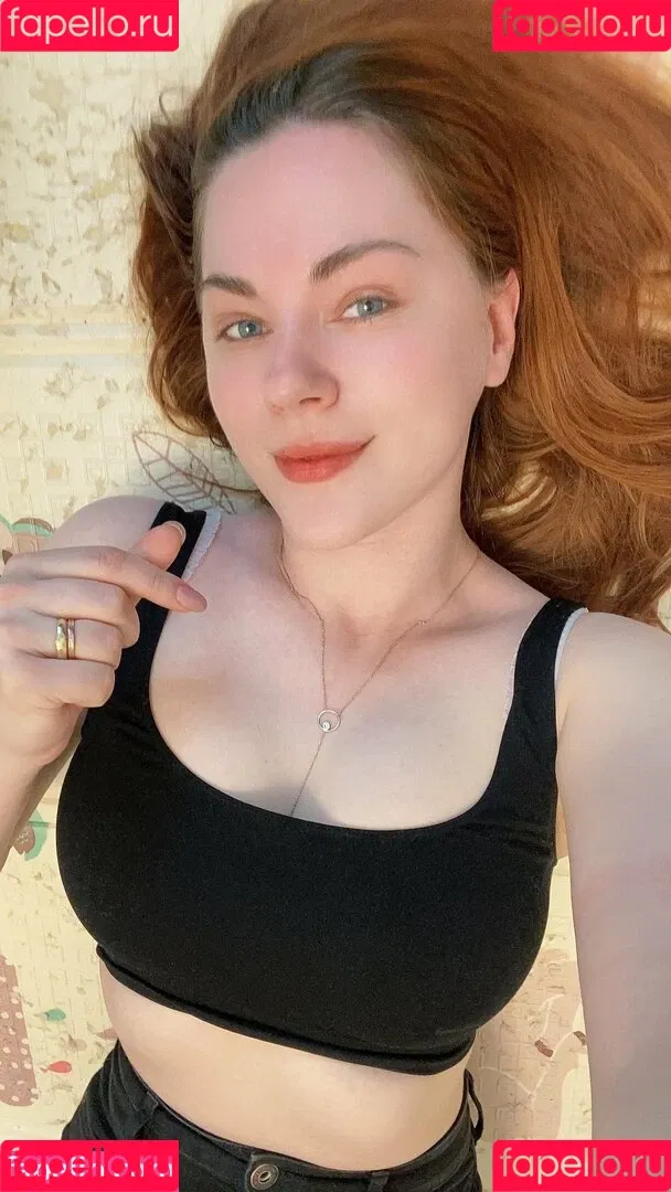 AdamaeOniksiya / Oniksiya Sofinikum / nuviponyali / oniksiya_sofinikum / sofinikum Onlyfans Photo Gallery 