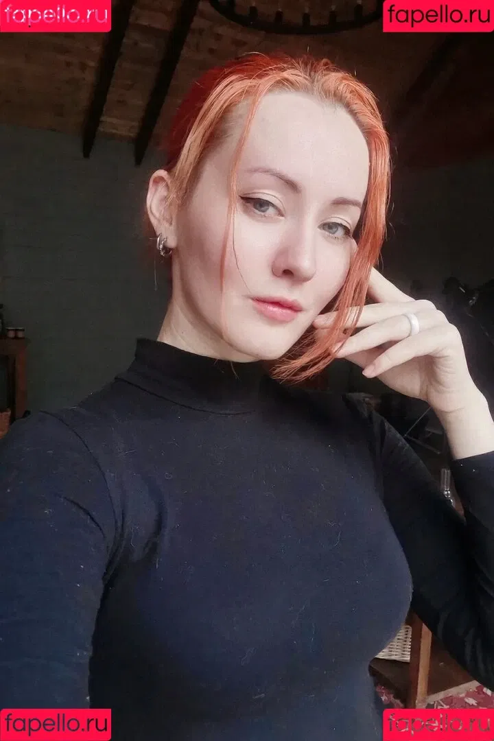 AdamaeOniksiya / Oniksiya Sofinikum / nuviponyali / oniksiya_sofinikum / sofinikum Onlyfans Photo Gallery 