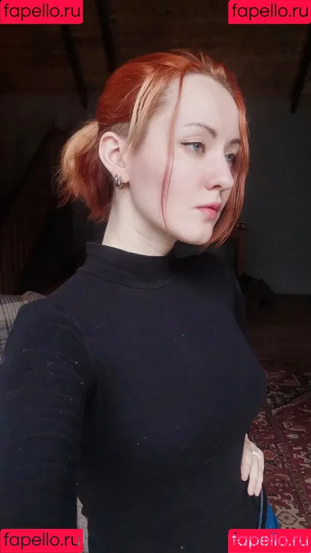 AdamaeOniksiya / Oniksiya Sofinikum / nuviponyali / oniksiya_sofinikum / sofinikum Onlyfans Photo Gallery 