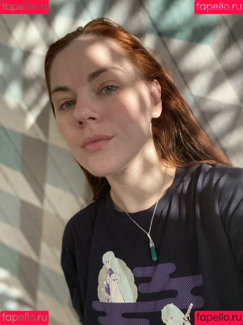 AdamaeOniksiya / Oniksiya Sofinikum / nuviponyali / oniksiya_sofinikum / sofinikum Onlyfans Photo Gallery 