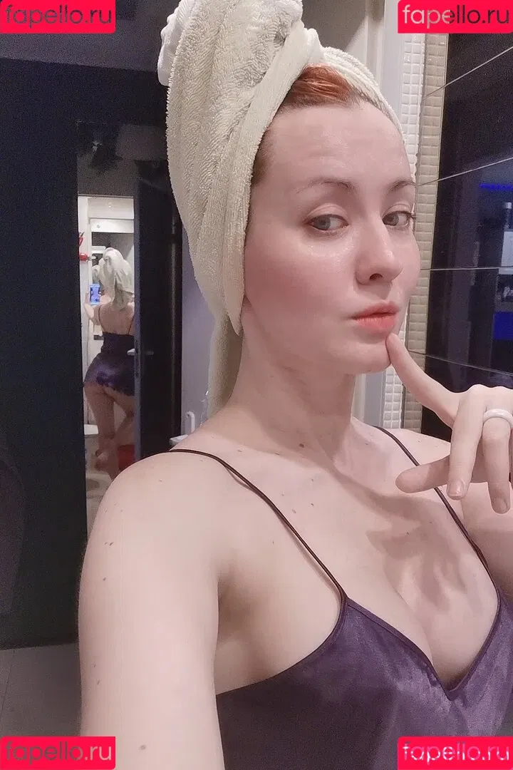 AdamaeOniksiya / Oniksiya Sofinikum / nuviponyali / oniksiya_sofinikum / sofinikum Onlyfans Photo Gallery 