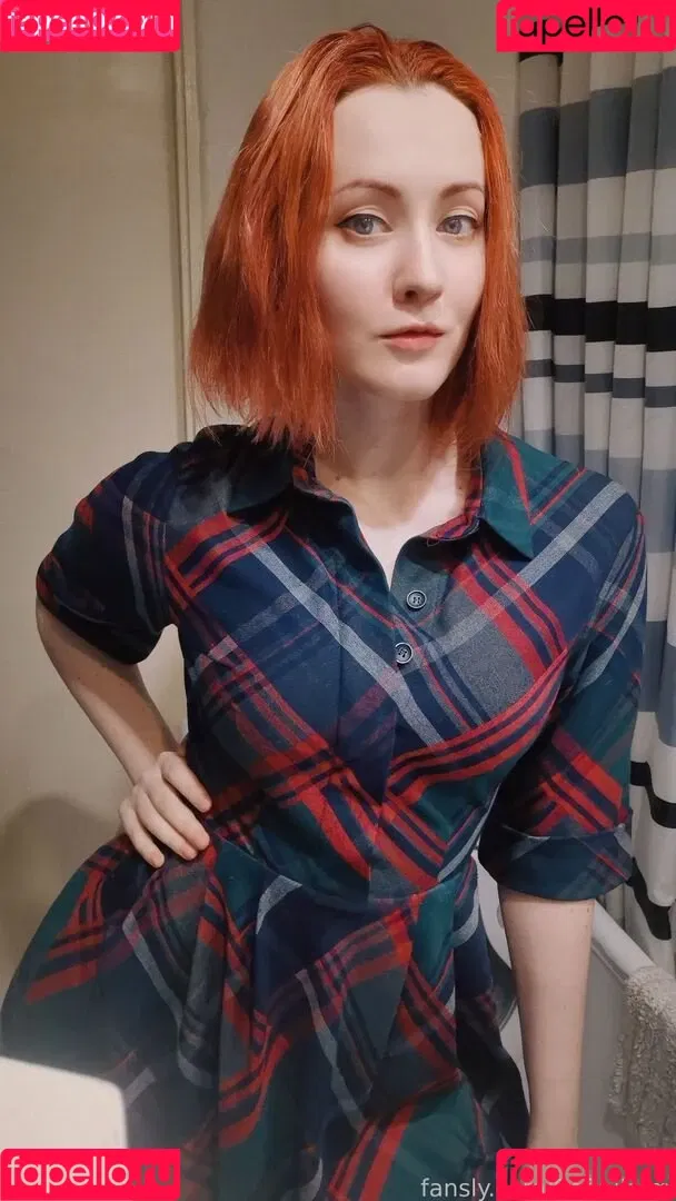 AdamaeOniksiya / Oniksiya Sofinikum / nuviponyali / oniksiya_sofinikum / sofinikum Onlyfans Photo Gallery 