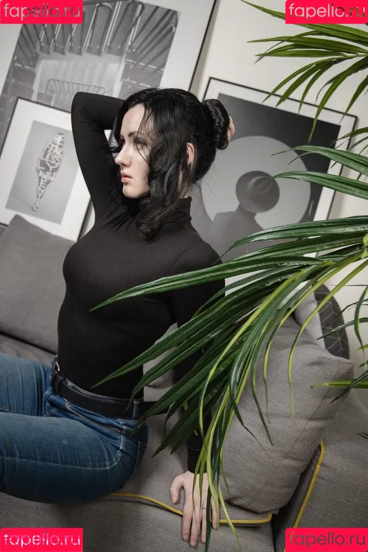 AdamaeOniksiya / Oniksiya Sofinikum / nuviponyali / oniksiya_sofinikum / sofinikum Onlyfans Photo Gallery 