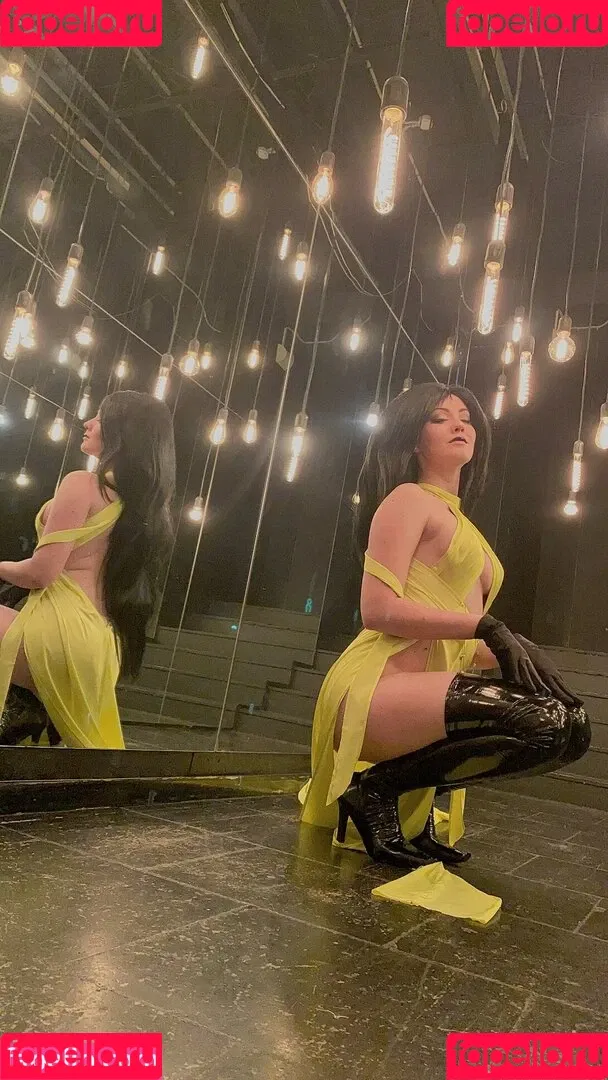 AdamaeOniksiya / Oniksiya Sofinikum / nuviponyali / oniksiya_sofinikum / sofinikum Onlyfans Photo Gallery 