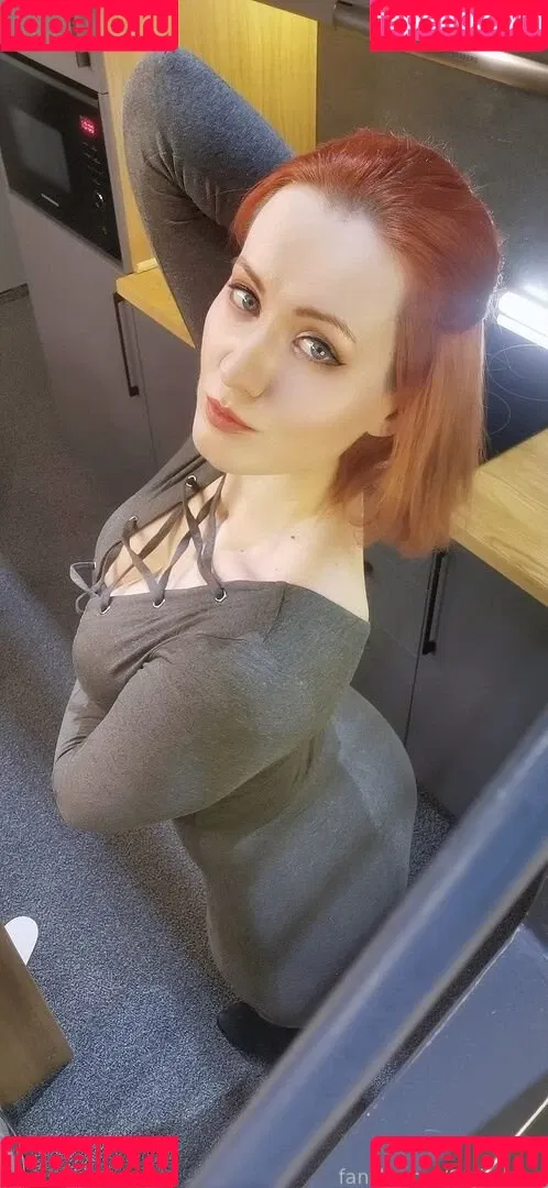 AdamaeOniksiya / Oniksiya Sofinikum / nuviponyali / oniksiya_sofinikum / sofinikum Onlyfans Photo Gallery 