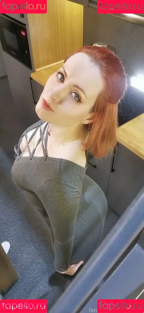 AdamaeOniksiya / Oniksiya Sofinikum / nuviponyali / oniksiya_sofinikum / sofinikum Onlyfans Photo Gallery 