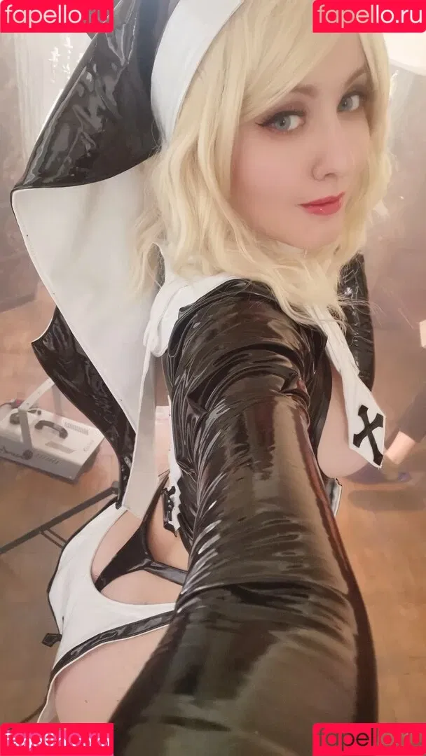 AdamaeOniksiya / Oniksiya Sofinikum / nuviponyali / oniksiya_sofinikum / sofinikum Onlyfans Photo Gallery 