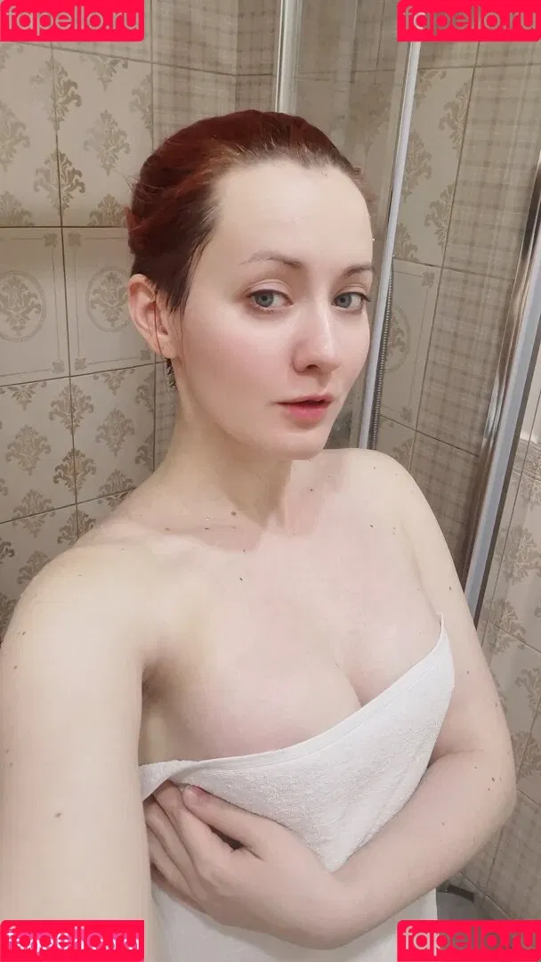 AdamaeOniksiya / Oniksiya Sofinikum / nuviponyali / oniksiya_sofinikum / sofinikum Onlyfans Photo Gallery 