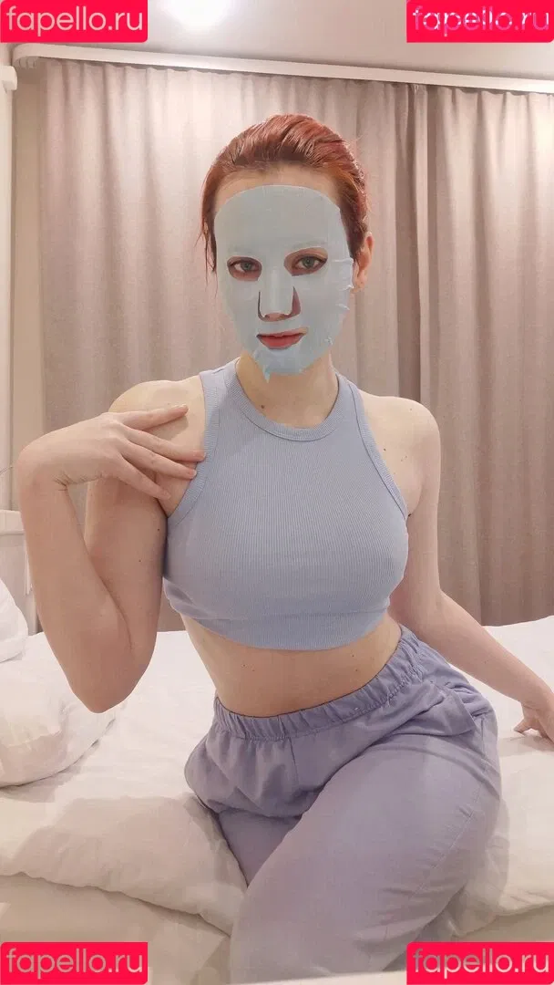 AdamaeOniksiya / Oniksiya Sofinikum / nuviponyali / oniksiya_sofinikum / sofinikum Onlyfans Photo Gallery 
