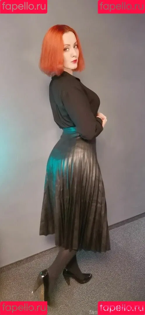 AdamaeOniksiya / Oniksiya Sofinikum / nuviponyali / oniksiya_sofinikum / sofinikum Onlyfans Photo Gallery 