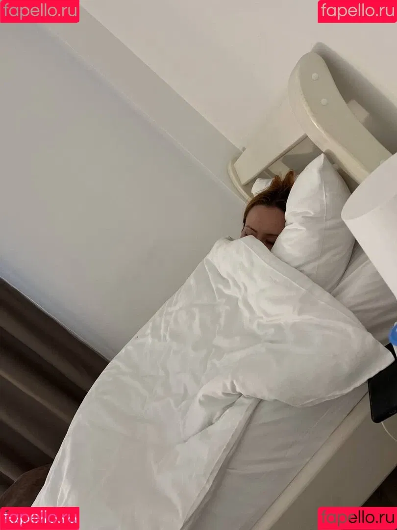 AdamaeOniksiya / Oniksiya Sofinikum / nuviponyali / oniksiya_sofinikum / sofinikum Onlyfans Photo Gallery 