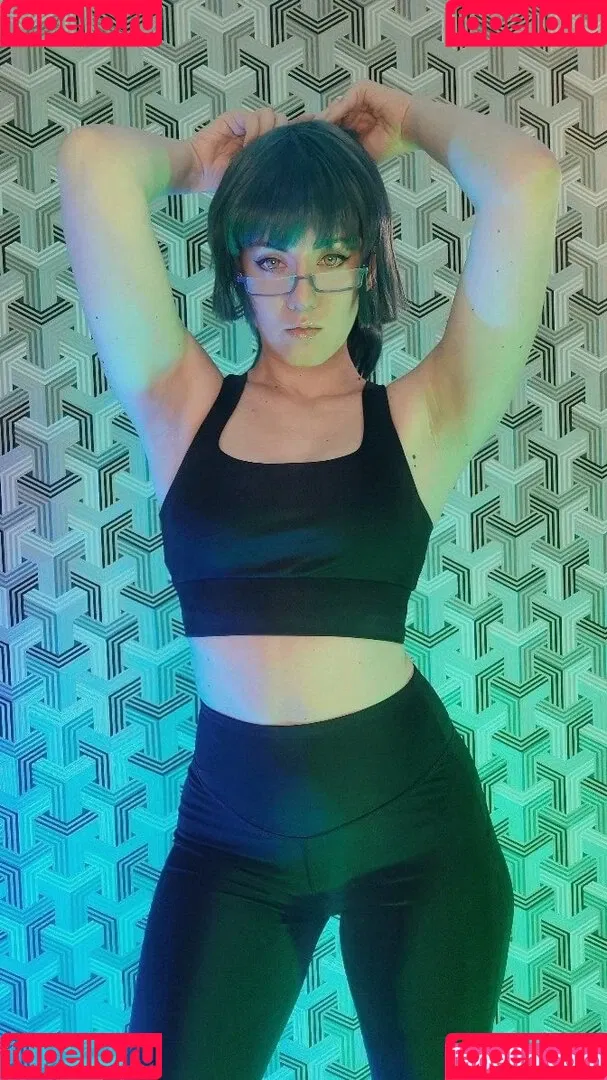 AdamaeOniksiya / Oniksiya Sofinikum / nuviponyali / oniksiya_sofinikum / sofinikum Onlyfans Photo Gallery 