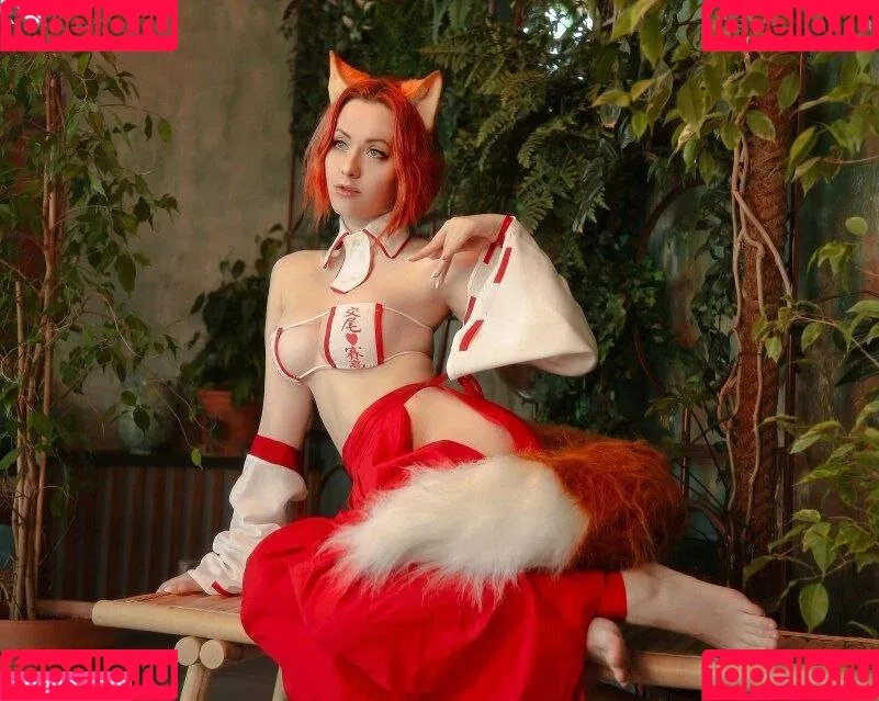 AdamaeOniksiya / Oniksiya Sofinikum / nuviponyali / oniksiya_sofinikum / sofinikum Onlyfans Photo Gallery 