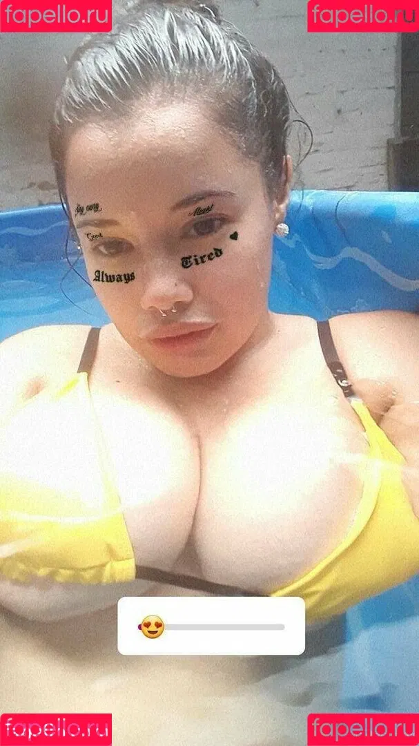 madeinasiah / madelaniexx Onlyfans Photo Gallery 