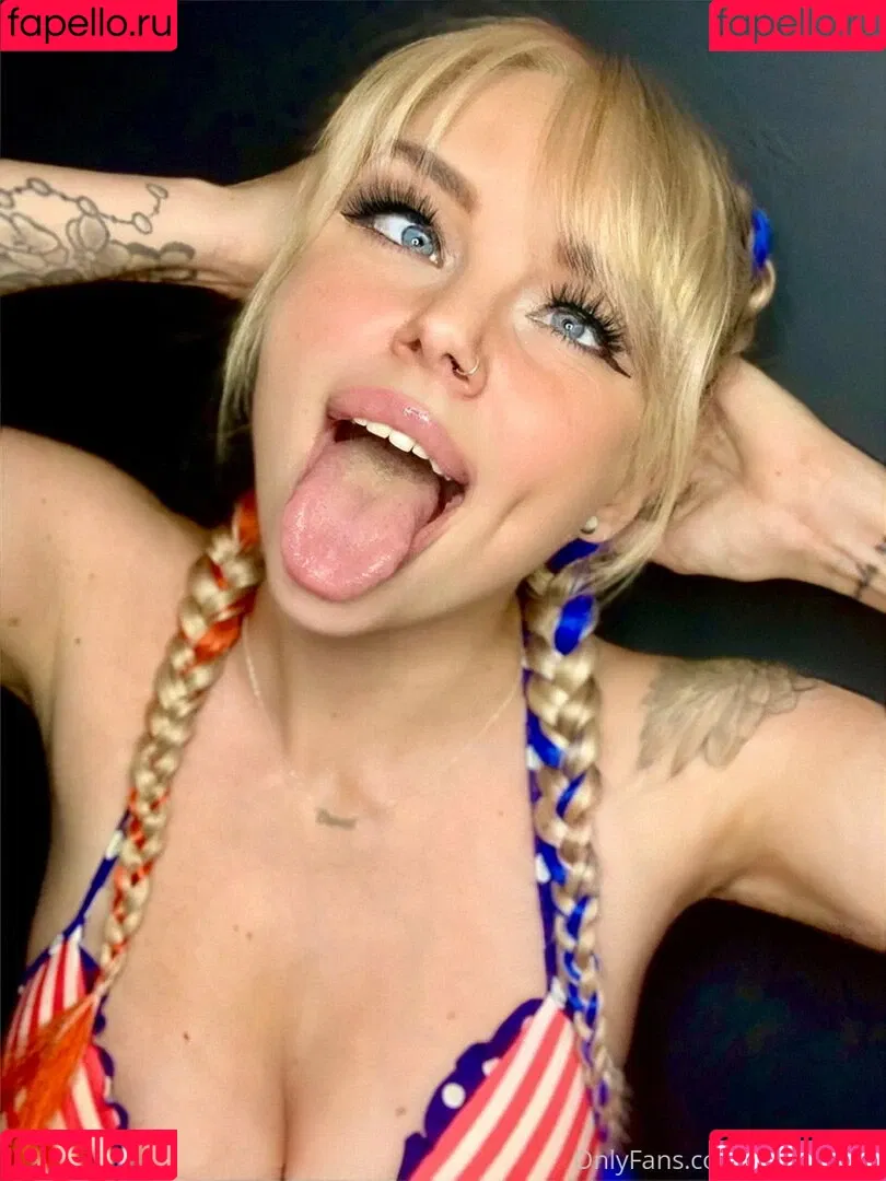 Charlie Chip / charles_chips / charliechip Onlyfans Photo Gallery 