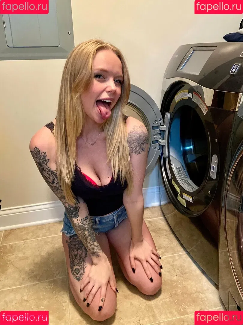 Charlie Chip / charles_chips / charliechip Onlyfans Photo Gallery 