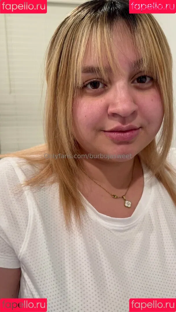 TiaBurbuja / burbujasweet Onlyfans Photo Gallery 