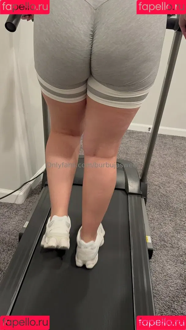 TiaBurbuja / burbujasweet Onlyfans Photo Gallery 