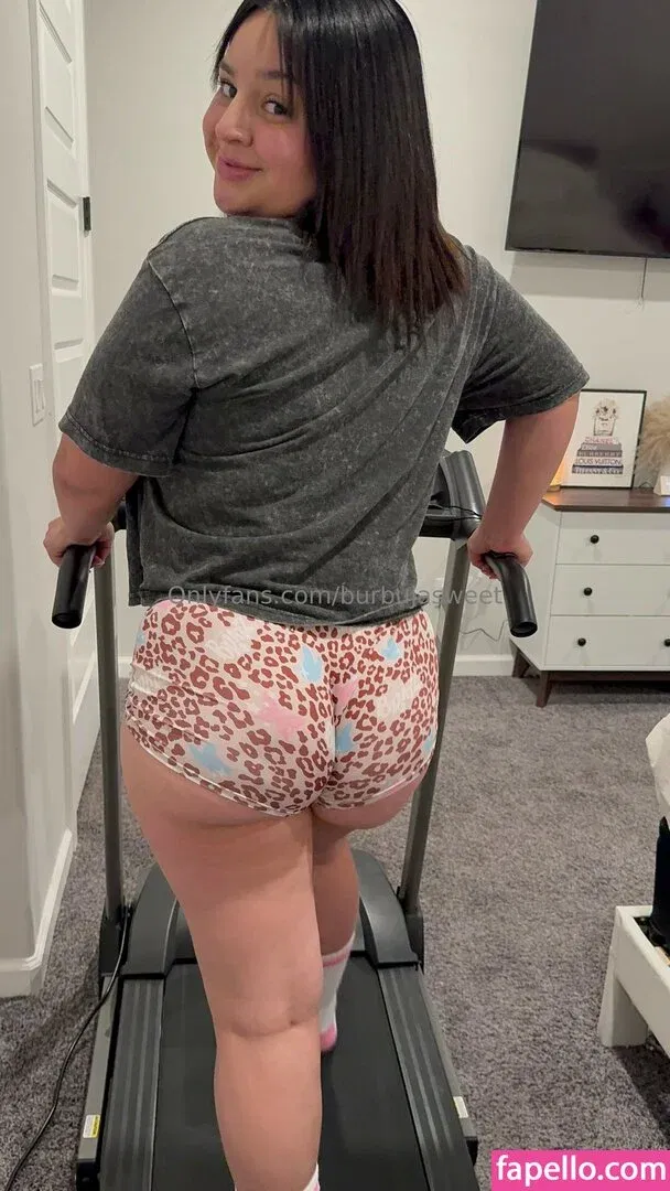 TiaBurbuja / burbujasweet Onlyfans Photo Gallery 