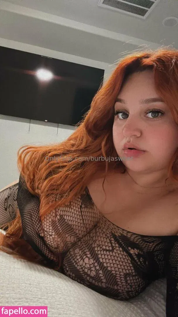 TiaBurbuja / burbujasweet Onlyfans Photo Gallery 