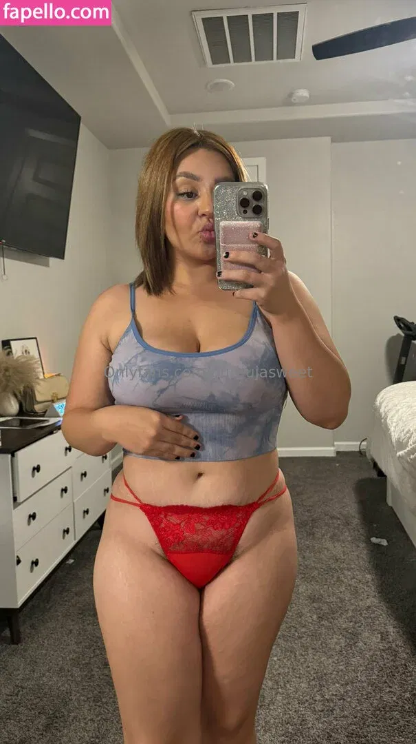 TiaBurbuja / burbujasweet Onlyfans Photo Gallery 