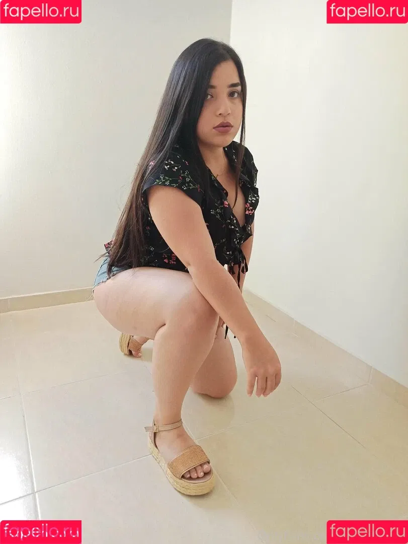 lisafont63 / lissafonteyn Onlyfans Photo Gallery 