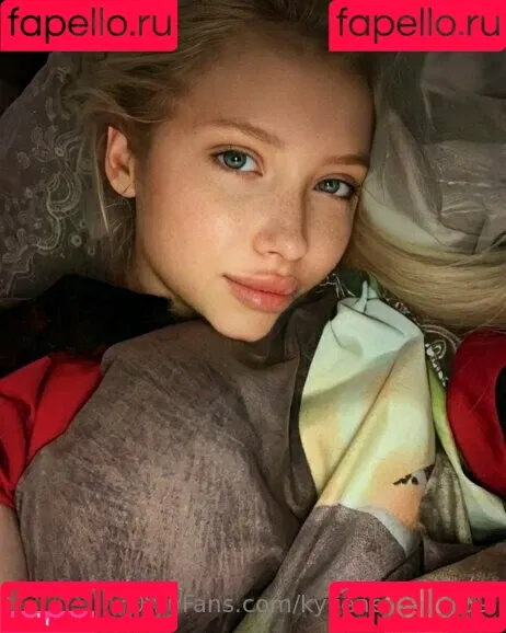 itscamrynsilly / kylienextdoor69 Onlyfans Photo Gallery 
