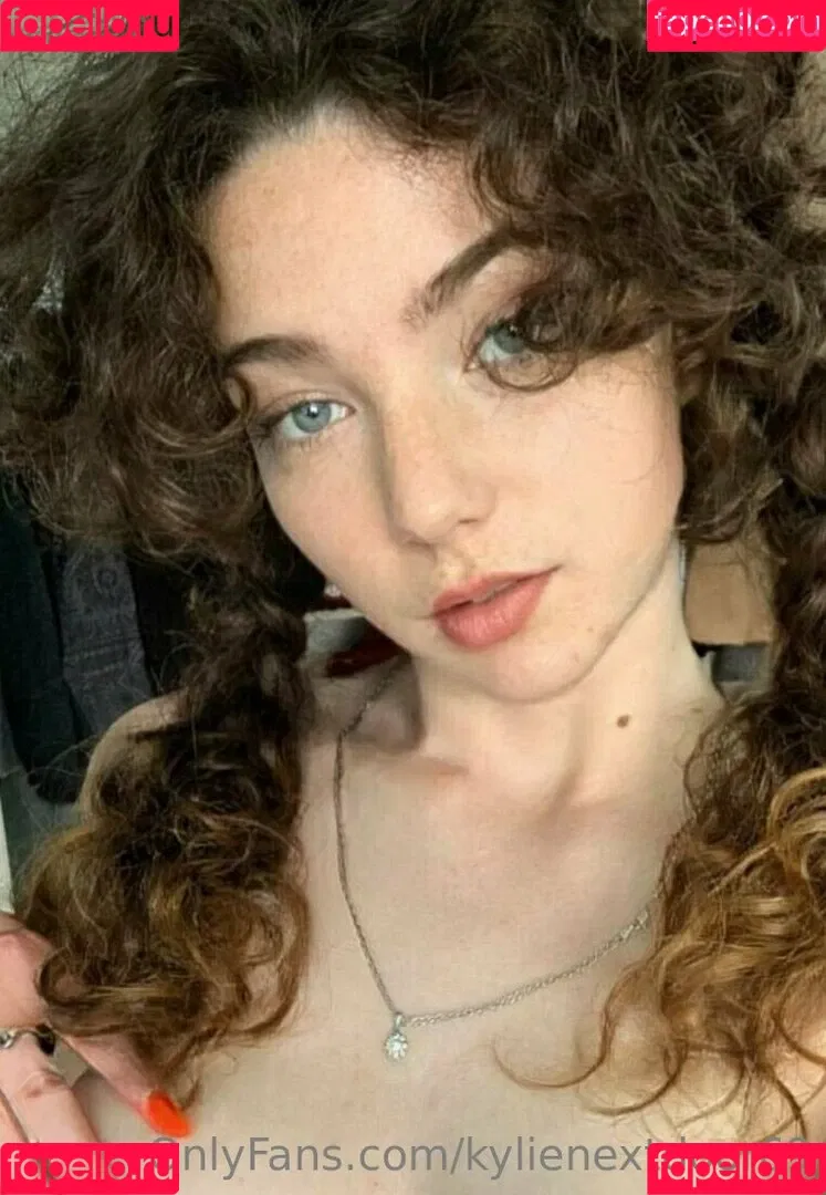 itscamrynsilly / kylienextdoor69 Onlyfans Photo Gallery 