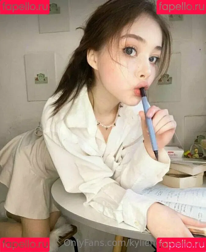 itscamrynsilly / kylienextdoor69 Onlyfans Photo Gallery 