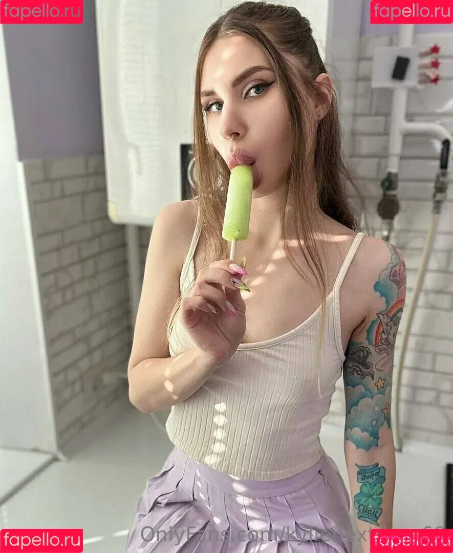itscamrynsilly / kylienextdoor69 Onlyfans Photo Gallery 