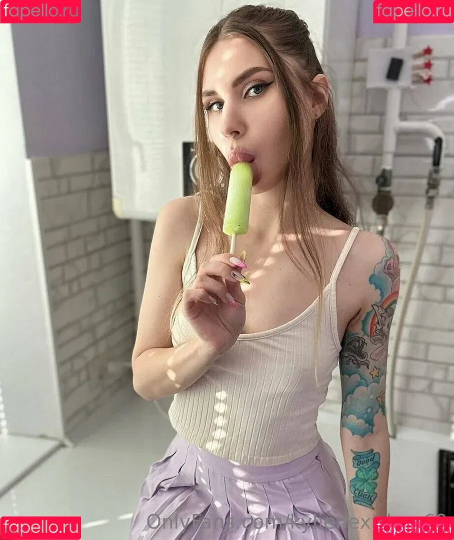 itscamrynsilly / kylienextdoor69 Onlyfans Photo Gallery 