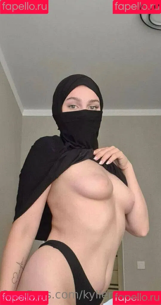 itscamrynsilly / kylienextdoor69 Onlyfans Photo Gallery 