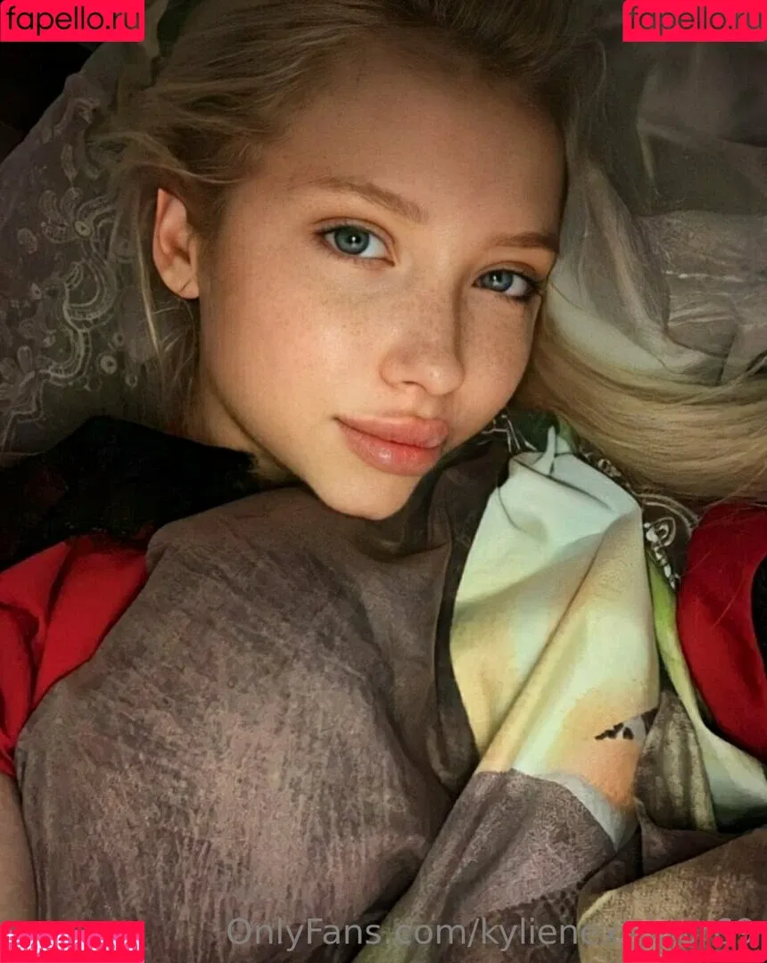 itscamrynsilly / kylienextdoor69 Onlyfans Photo Gallery 