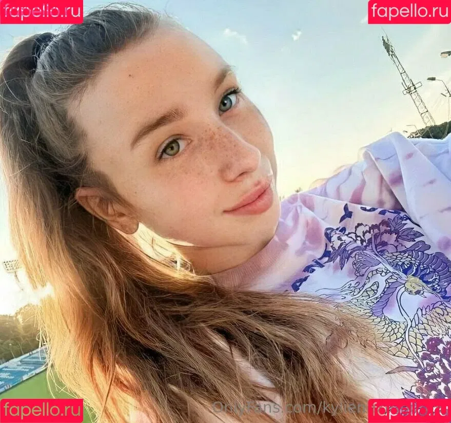 itscamrynsilly / kylienextdoor69 Onlyfans Photo Gallery 