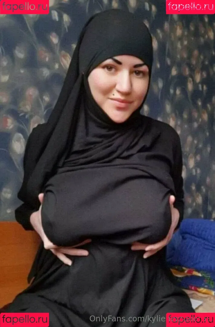 itscamrynsilly / kylienextdoor69 Onlyfans Photo Gallery 